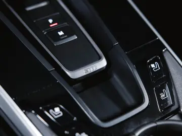 PORSCHE 911 Turbo S Burmester Liftsystem