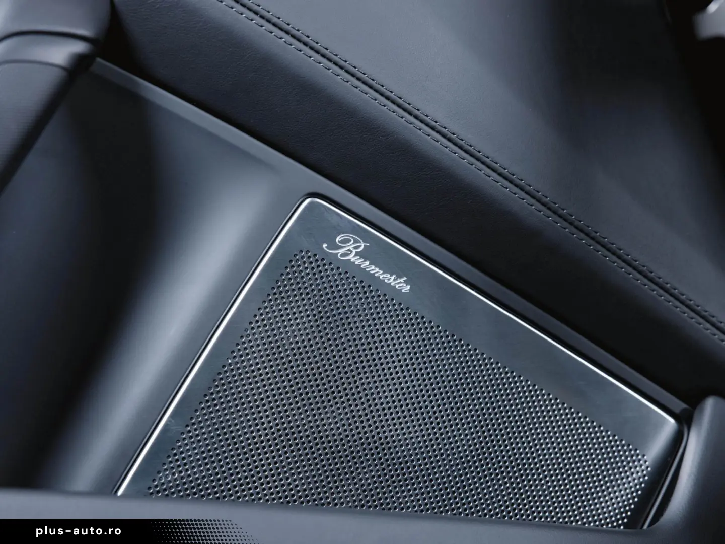 PORSCHE 911 Turbo S Burmester Liftsystem