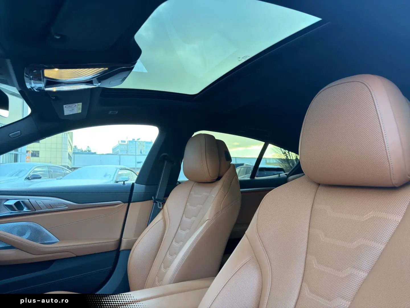 BMW M850i xDrive Gran Coupé Hifi B&W PanoGSD Park