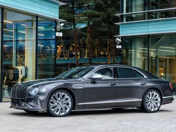BENTLEY FLYING SPUR MULLINER MY25 V8 Plug-in Hybrid