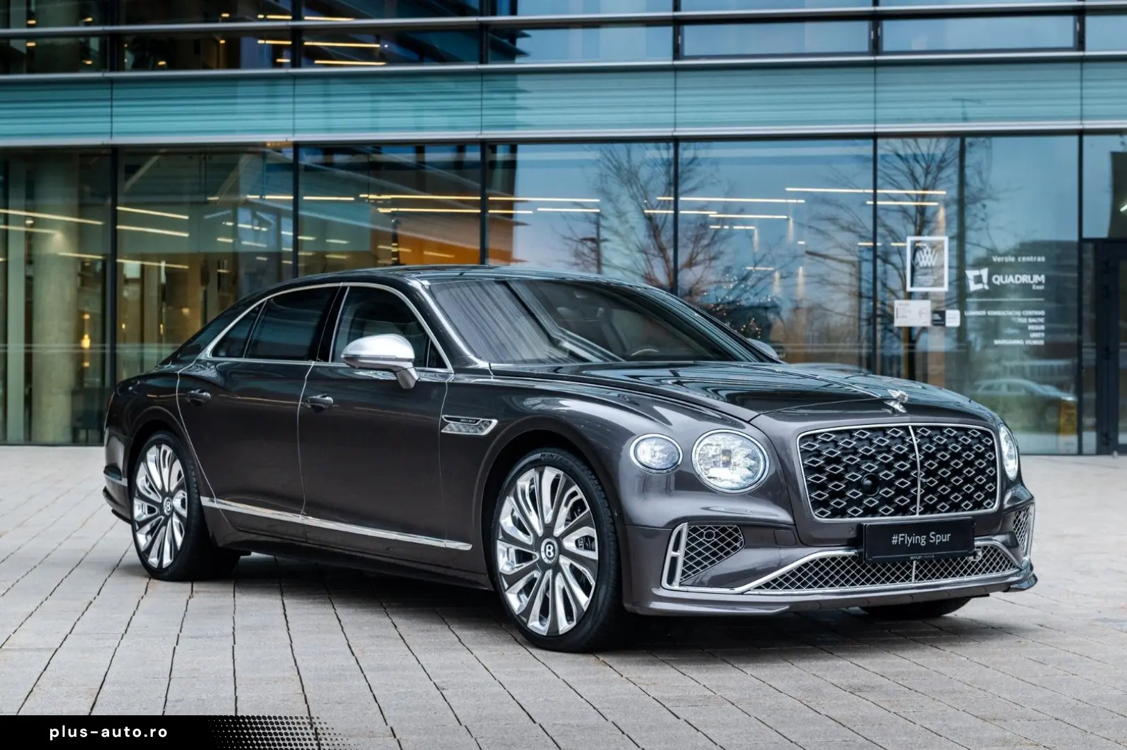 BENTLEY FLYING SPUR MULLINER MY25 V8 Plug-in Hybrid