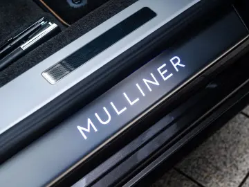 BENTLEY FLYING SPUR MULLINER MY25 V8 Plug-in Hybrid