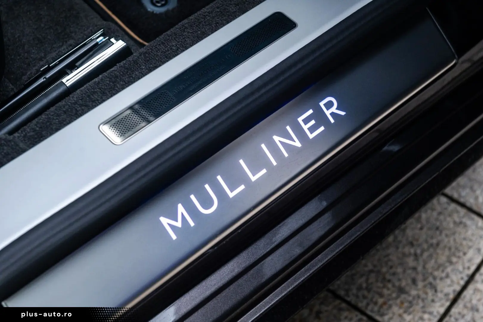 BENTLEY FLYING SPUR MULLINER MY25 V8 Plug-in Hybrid