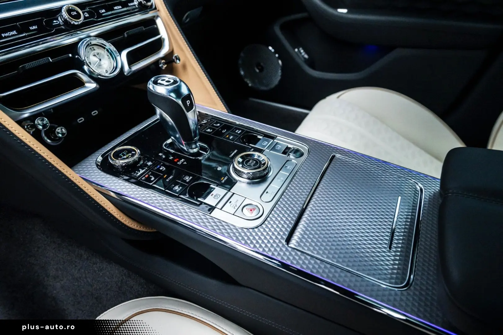 BENTLEY FLYING SPUR MULLINER MY25 V8 Plug-in Hybrid