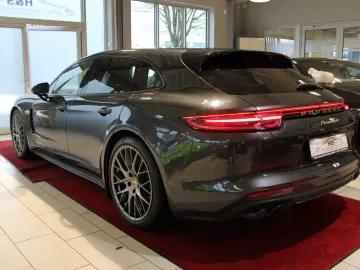 PORSCHE Panamera Sport Turismo 4 E-Hybrid Edition