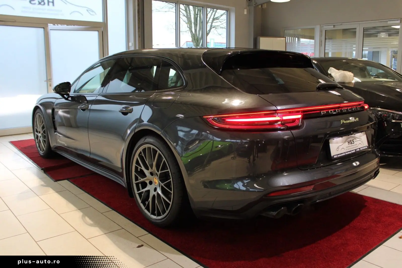 PORSCHE Panamera Sport Turismo 4 E-Hybrid Edition
