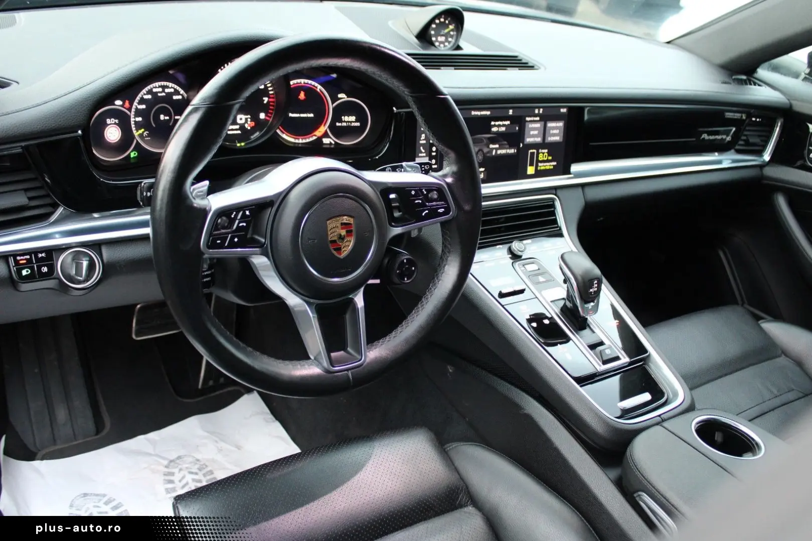 PORSCHE Panamera Sport Turismo 4 E-Hybrid Edition