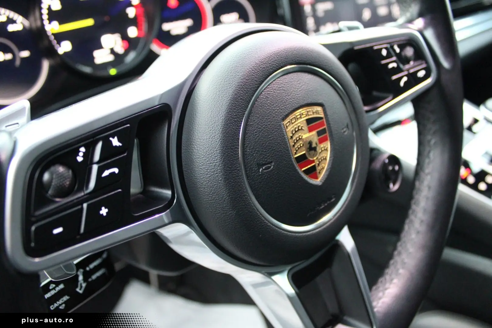 PORSCHE Panamera Sport Turismo 4 E-Hybrid Edition