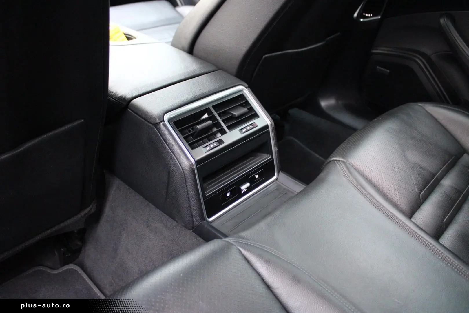 PORSCHE Panamera Sport Turismo 4 E-Hybrid Edition