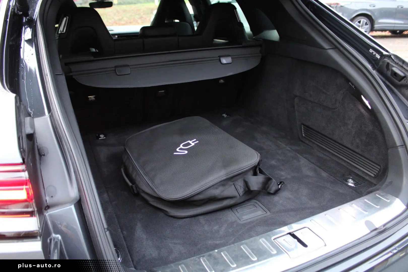 PORSCHE Panamera Sport Turismo 4 E-Hybrid Edition