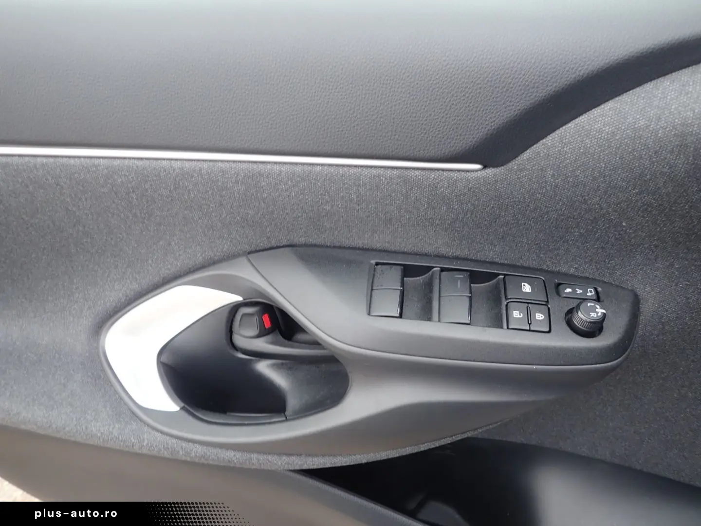 TOYOTA Yaris Cross Hybrid Team Deutschland