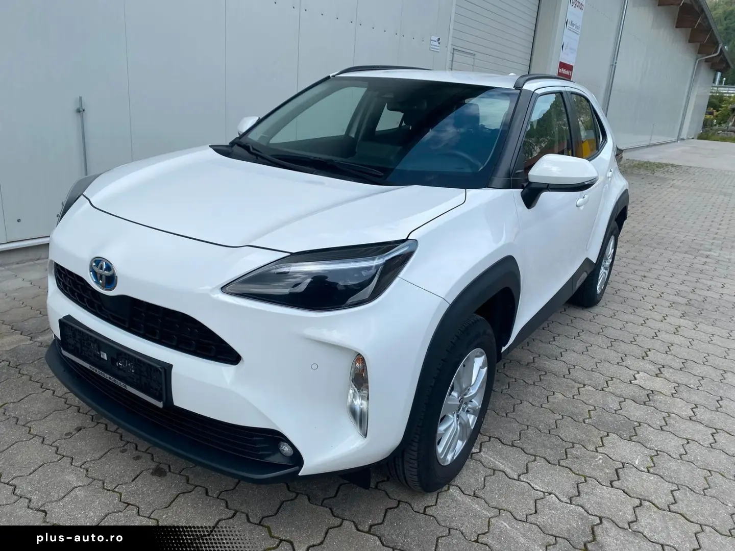 TOYOTA Yaris Cross 1.5 Hybrid AWD-i SHZ R-Cam App
