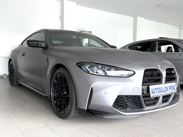 BMW M4 xDrive Competition AUTOM NAVI LEDER SBDACH