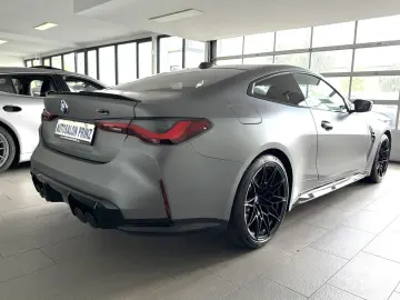 BMW M4 xDrive Competition AUTOM NAVI LEDER SBDACH