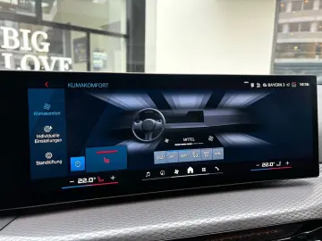 BMW M3 Competition M xDrive DA PA  HuD H K Glasd.