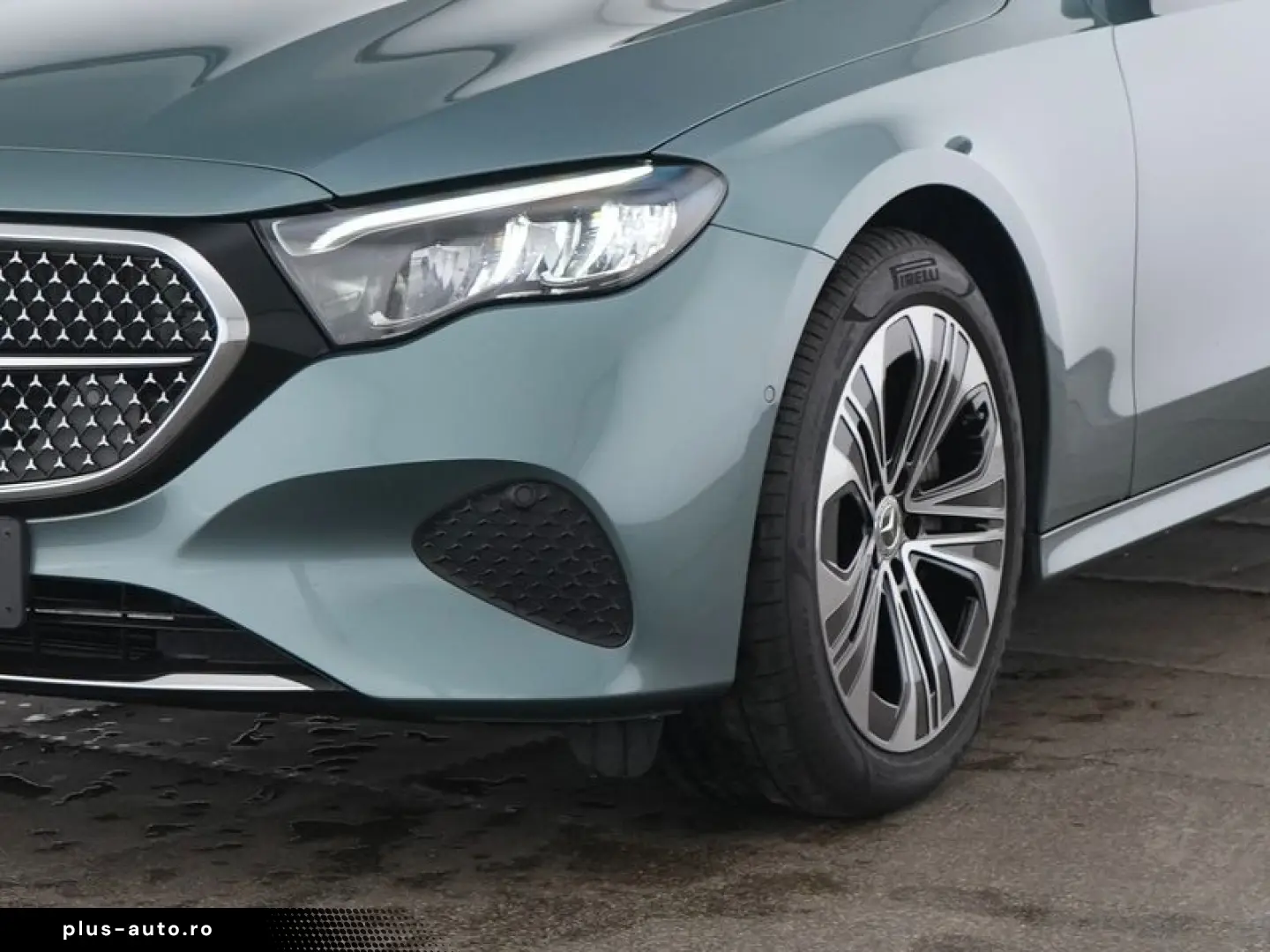 MERCEDES-BENZ E 300 e Avantgarde Pano Superscreen Bu&hellip;