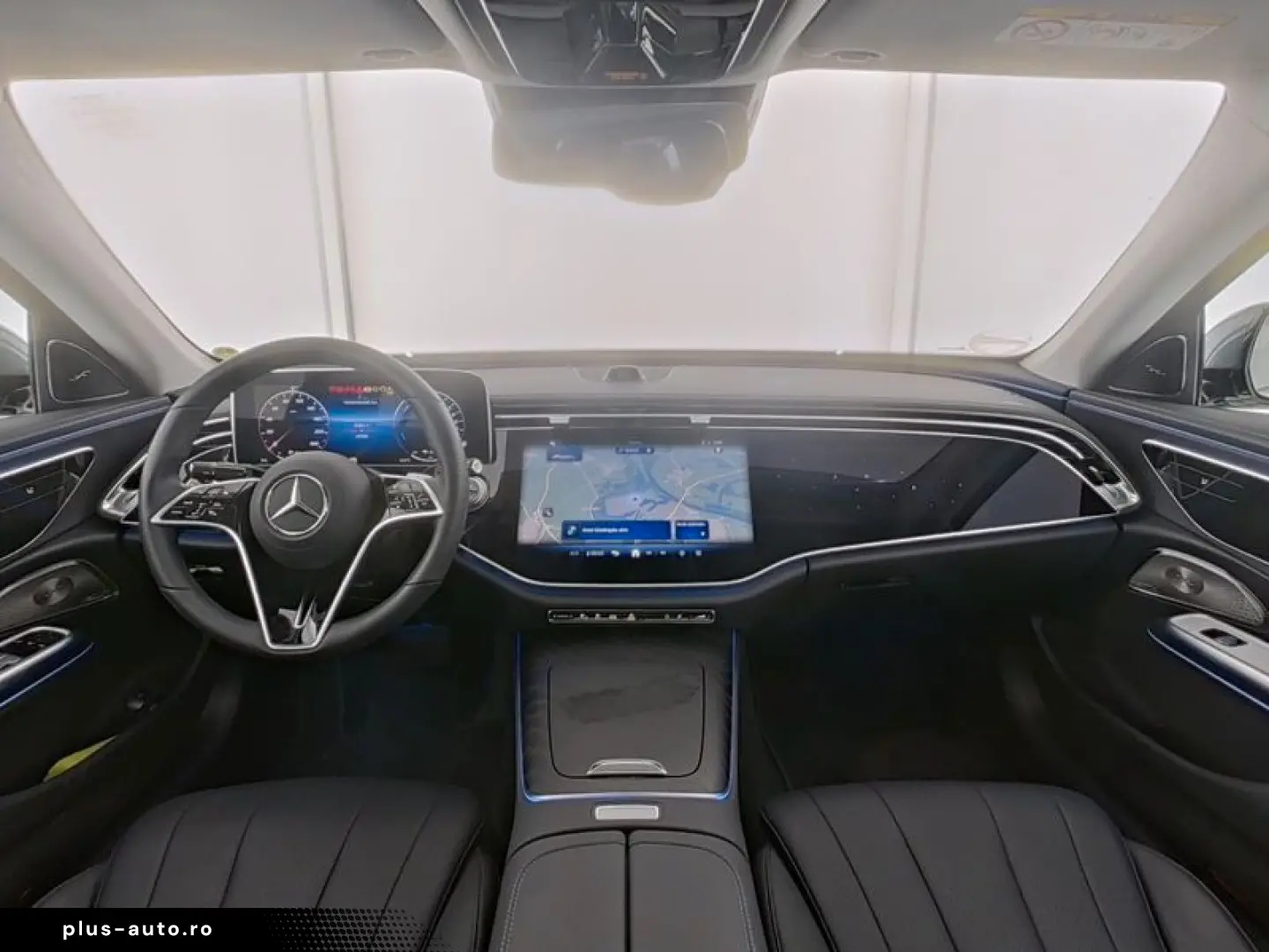 MERCEDES-BENZ E 300 e Avantgarde Pano Superscreen Bu&hellip;