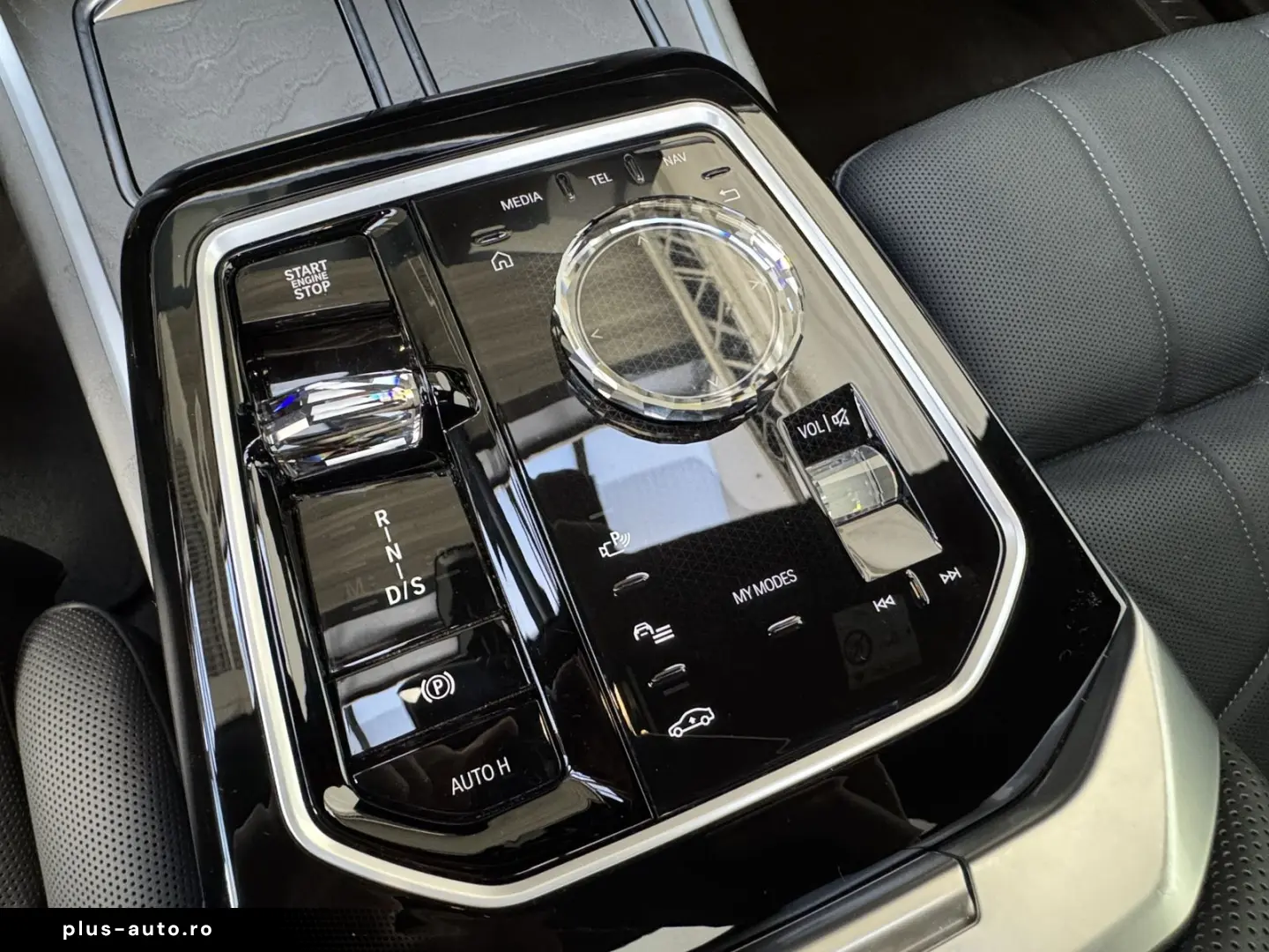 BMW M760 xDrive Executive Lounge Massage Sitzlüft