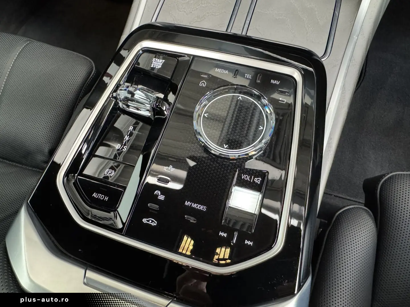 BMW M760 xDrive Executive Lounge Massage Sitzlüft