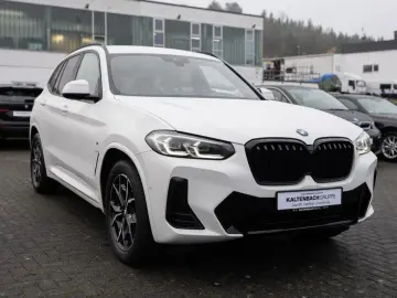 BMW X3 xDrive 20i M-Sport FACEL. LED W-LAN NAVI SHZ