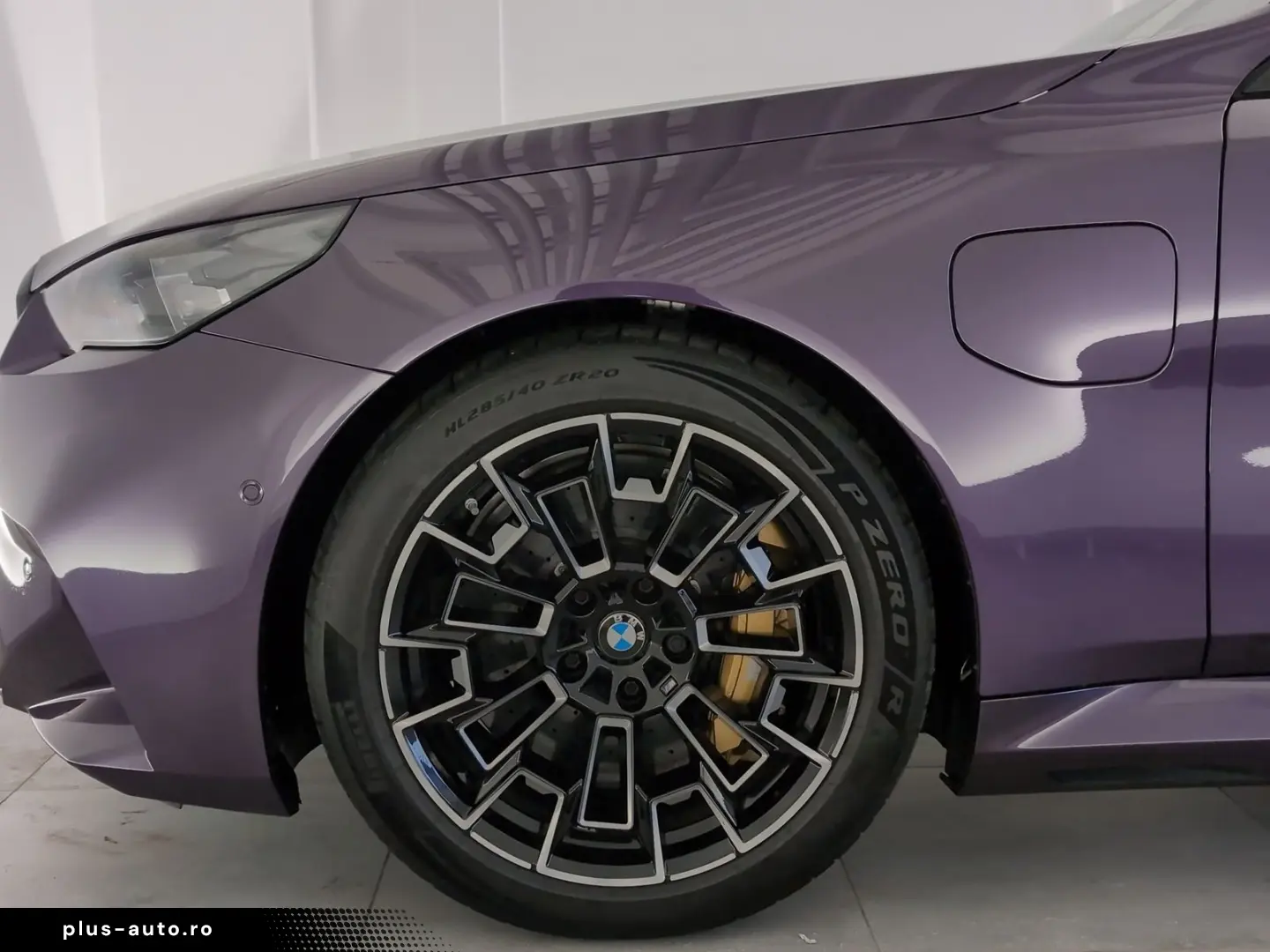 BMW M5 Lim Navi LED Pano DrAs Bo&Wi PaAs MDriv Ambie