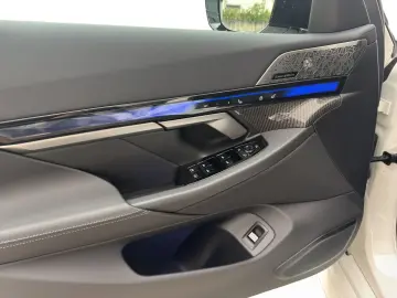 BMW M5 Limousine M-Performance Umbau