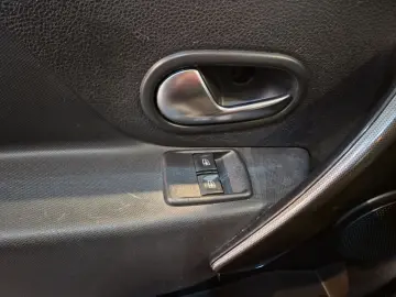 DACIA SANDERO 0.9 TCe 90CP Prestige Easy-R