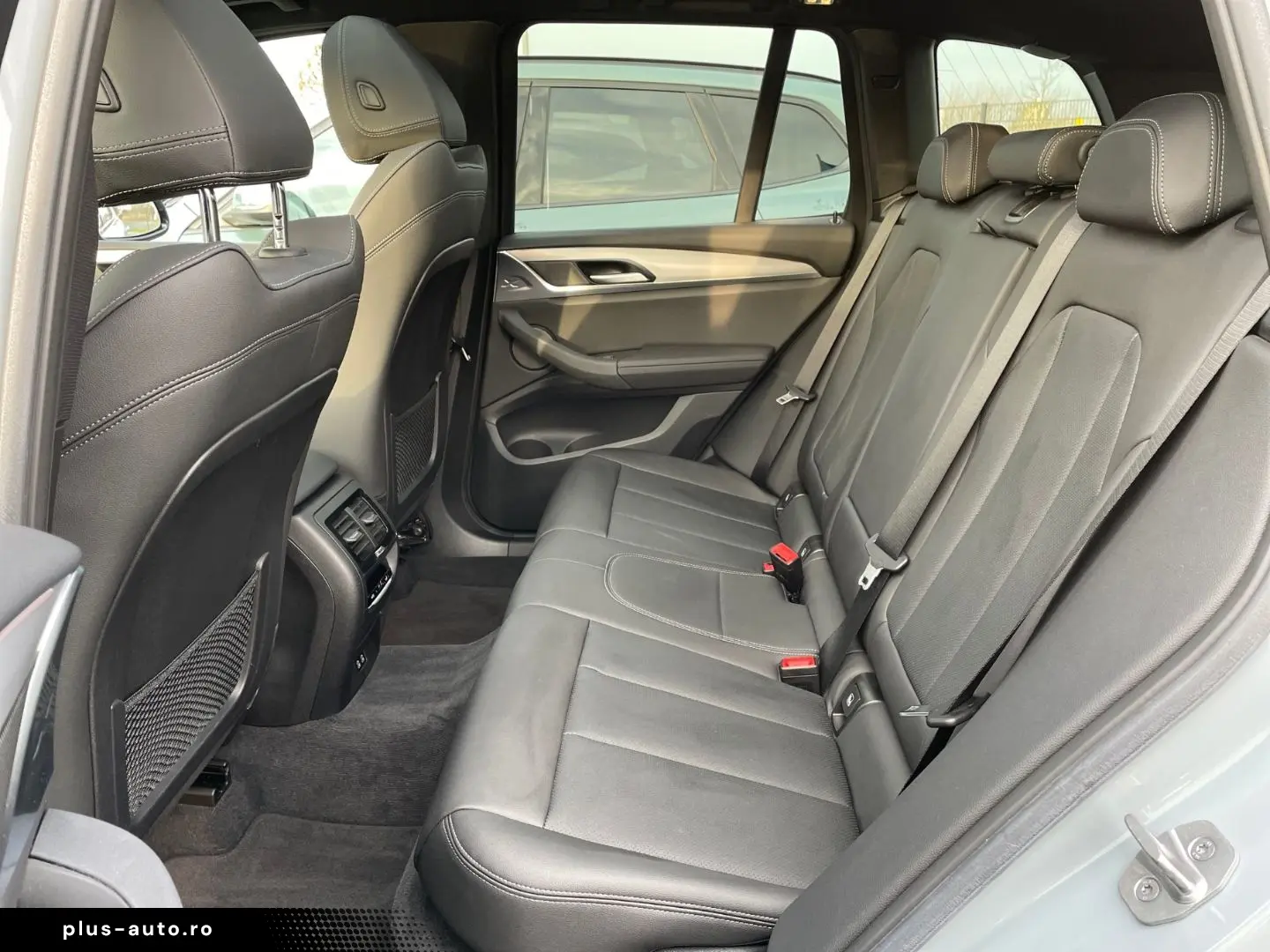 BMW X3 xDrive20d M Sport AHK Pano adap LED Navi