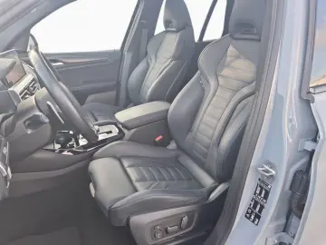 BMW X3 xD 30i M SPORT Laser DAPr HUD Pano Sthz 360