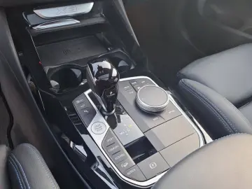 BMW X3 xD 30i M SPORT Laser DAPr HUD Pano Sthz 360