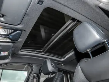 BMW X4 xDrive20i M-Sport Pano Hifi 20Zoll DrivingA.