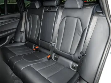 BMW X4 xDrive20i M-Sport Pano Hifi 20Zoll DrivingA.