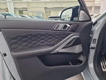 BMW X6 M