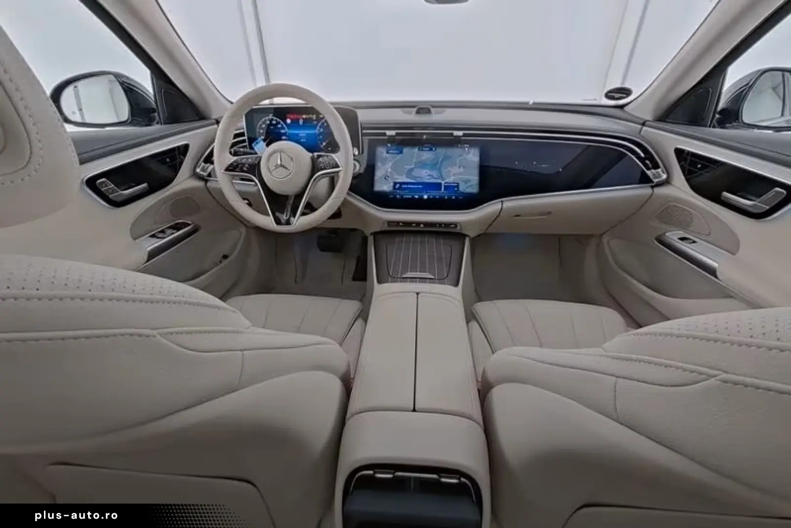 Mercedes-Benz E 200 BEIGE PANO SUPERSCREEN