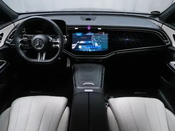 MERCEDES-BENZ E 200 Limousine AMG Line Superscreen 3&hellip;