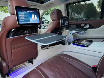 Mercedes-Benz GLS 600 MAYBACH