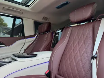 Mercedes-Benz GLS 600 MAYBACH