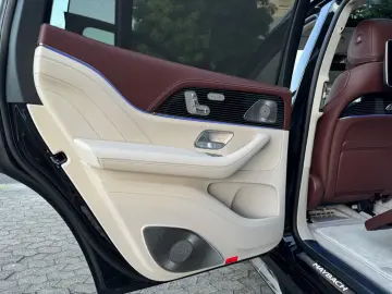 Mercedes-Benz GLS 600 MAYBACH