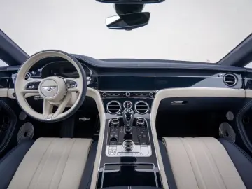 Bentley Continental GT Naim & Akrapovic Titan