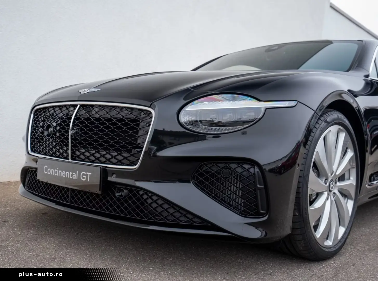 Bentley Continental GT Naim & Akrapovic Titan