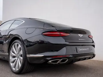 Bentley Continental GT Naim & Akrapovic Titan