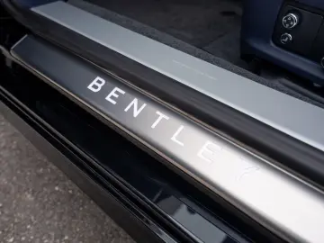 Bentley Continental GT Naim & Akrapovic Titan