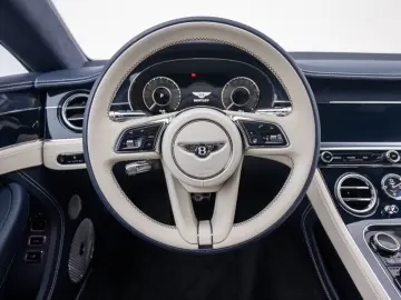 Bentley Continental GT Naim & Akrapovic Titan