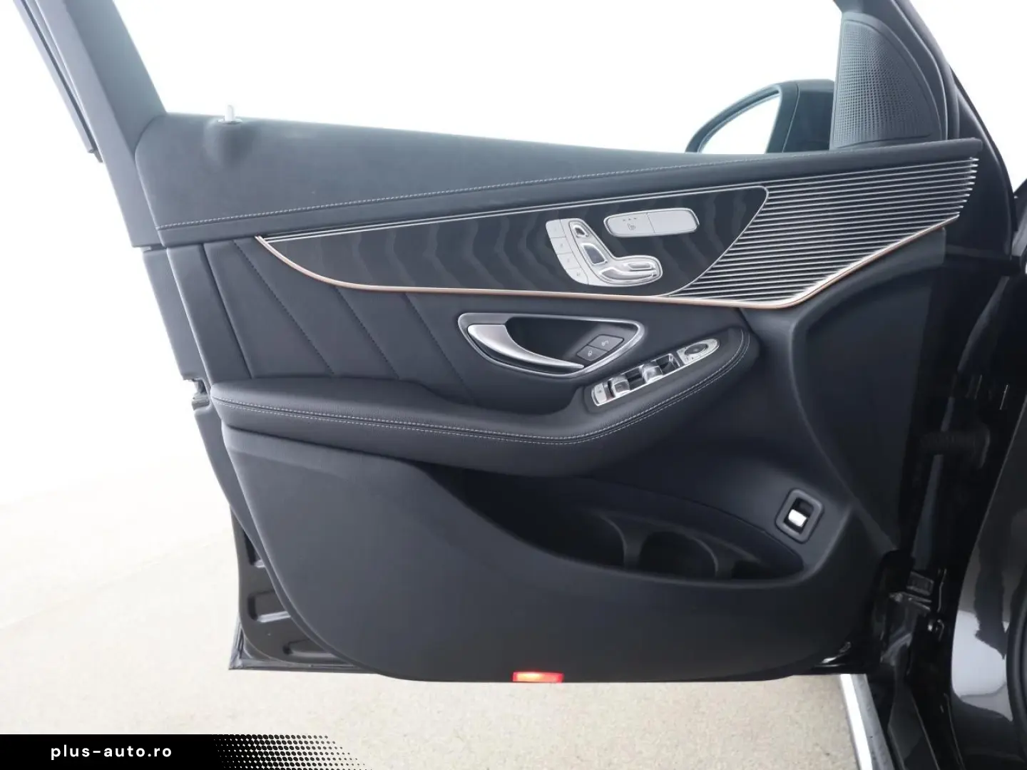 MERCEDES-BENZ EQC 400 4M AMG Distronic Schiebedach M&hellip;