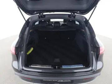 MERCEDES-BENZ EQC 400 4M AMG Distronic Schiebedach M&hellip;