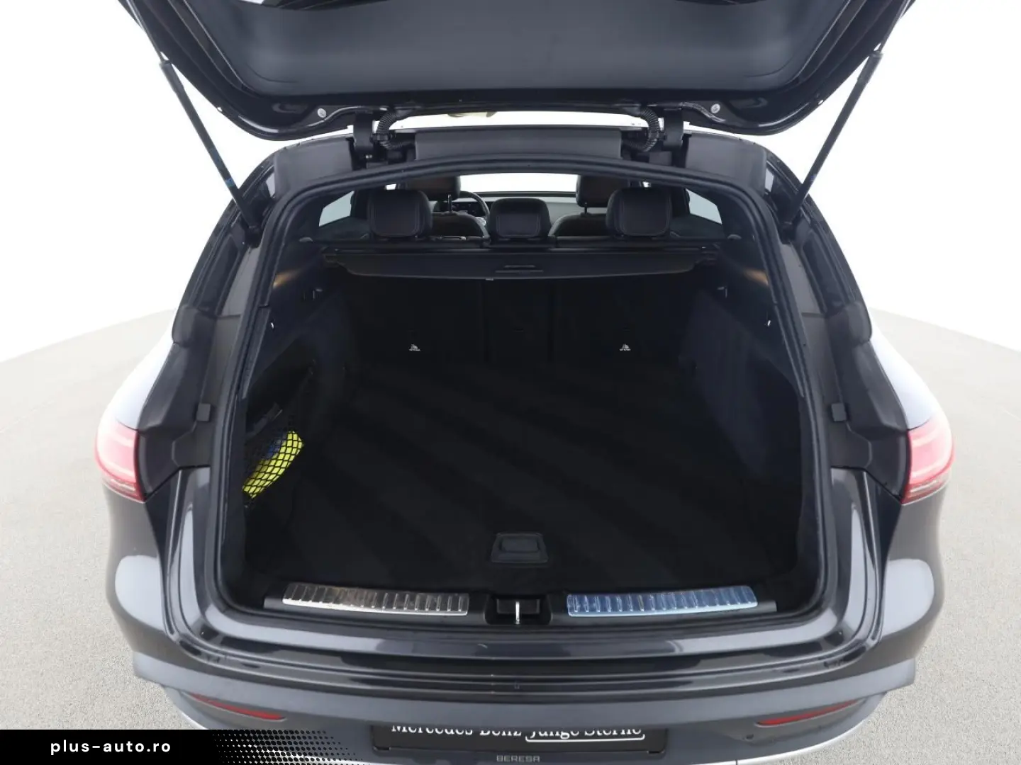 MERCEDES-BENZ EQC 400 4M AMG Distronic Schiebedach M&hellip;