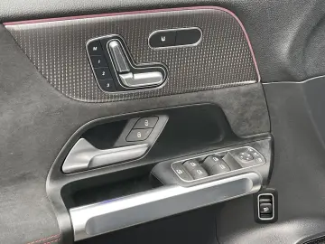 MERCEDES-BENZ EQB 350 4Matic AMG Line  360³KAM  Dist&hellip;