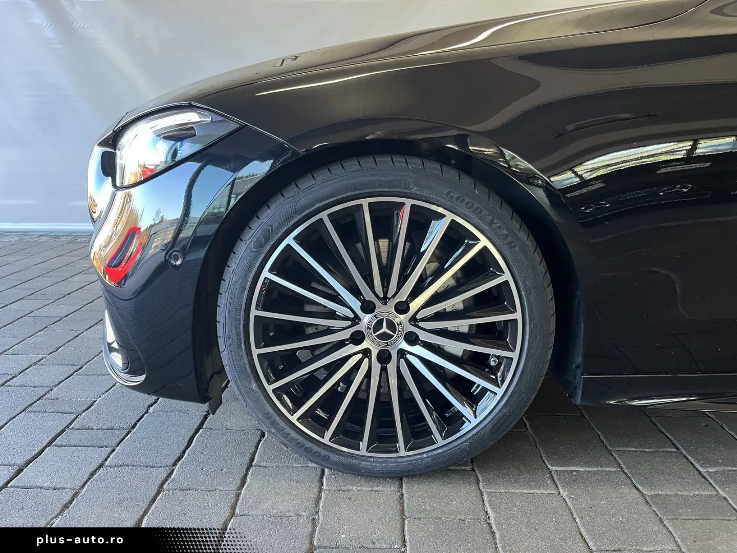 MERCEDES-BENZ C 300 4M AMG Digi Schiebedach HeadUp M&hellip;