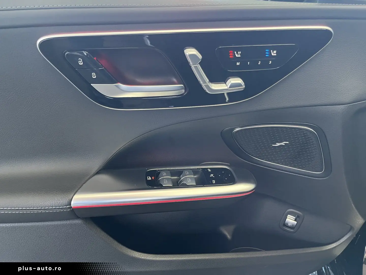 MERCEDES-BENZ C 300 4M AMG Digi Schiebedach HeadUp M&hellip;