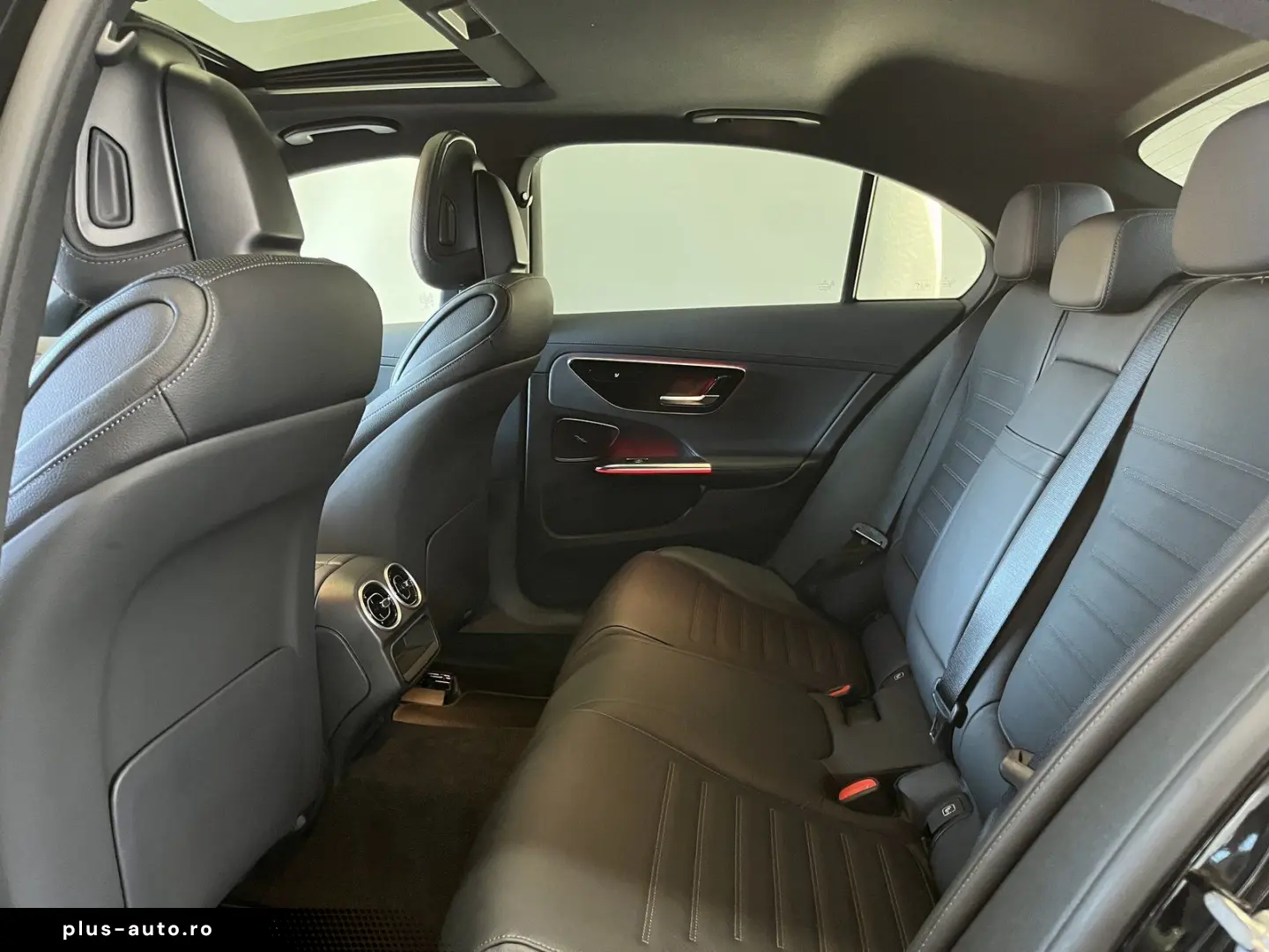 MERCEDES-BENZ C 300 4M AMG Digi Schiebedach HeadUp M&hellip;